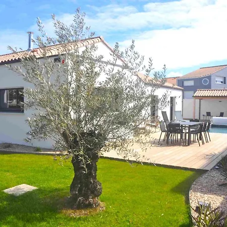ヴィラ Villa Rosemonde Beach 700M Heated Pool Boules Pitch Garden Sleeps 8 *