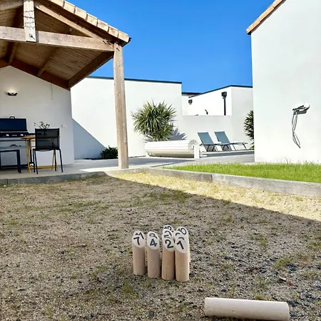 Villa Rosemonde Beach 700M Heated Pool Boules Pitch Garden Sleeps 8 * Brétignolles-sur-Mer