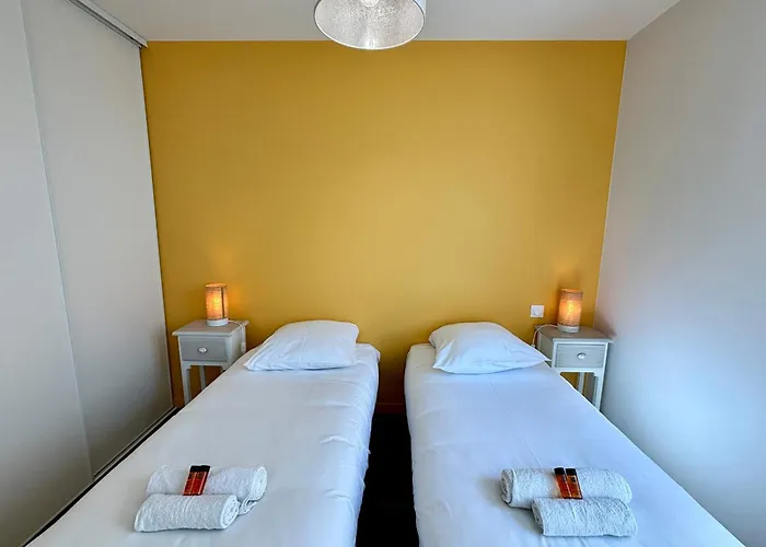 Rosemonde With Swimming Pool